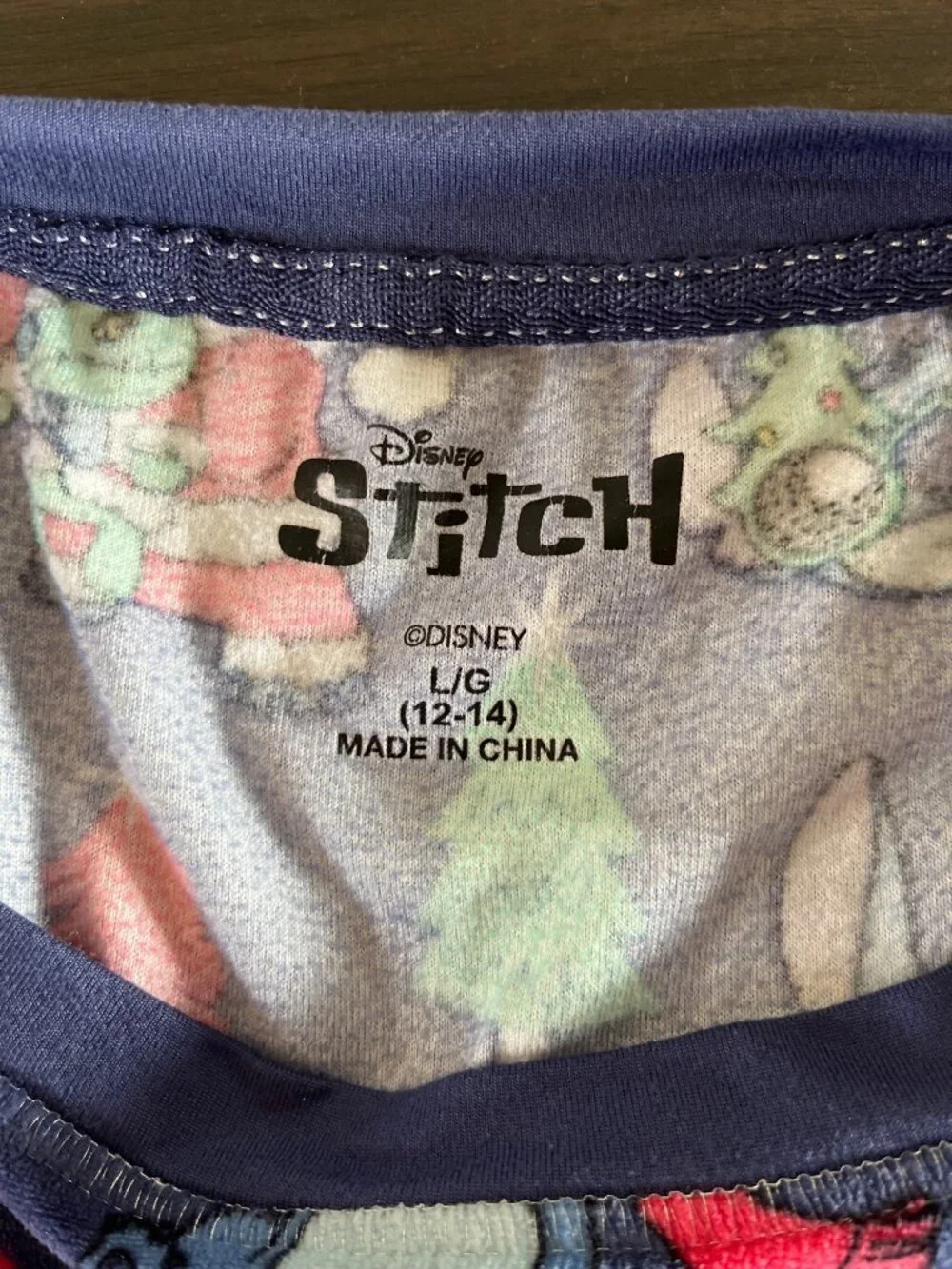 Disney Stitch Womens Large (12/14) Christmas Top And Pants Pajama Two Piece Set - Picture 6 of 8